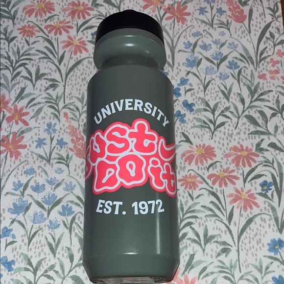 Nike University Water Bottle - Picture 2 of 4